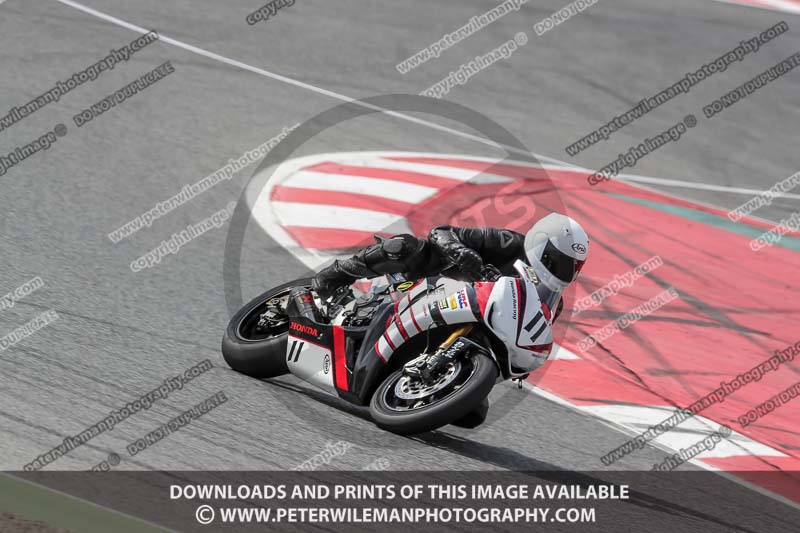 cadwell no limits trackday;cadwell park;cadwell park photographs;cadwell trackday photographs;catalunya barcelona;enduro digital images;event digital images;eventdigitalimages;no limits trackdays;peter wileman photography;racing digital images;trackday digital images;trackday photos