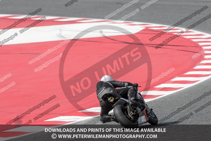 cadwell no limits trackday;cadwell park;cadwell park photographs;cadwell trackday photographs;catalunya barcelona;enduro digital images;event digital images;eventdigitalimages;no limits trackdays;peter wileman photography;racing digital images;trackday digital images;trackday photos