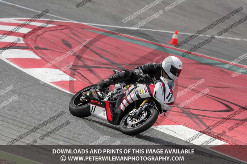 cadwell no limits trackday;cadwell park;cadwell park photographs;cadwell trackday photographs;catalunya barcelona;enduro digital images;event digital images;eventdigitalimages;no limits trackdays;peter wileman photography;racing digital images;trackday digital images;trackday photos