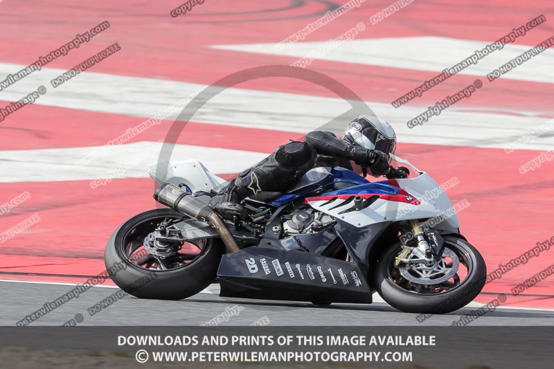 cadwell no limits trackday;cadwell park;cadwell park photographs;cadwell trackday photographs;catalunya barcelona;enduro digital images;event digital images;eventdigitalimages;no limits trackdays;peter wileman photography;racing digital images;trackday digital images;trackday photos