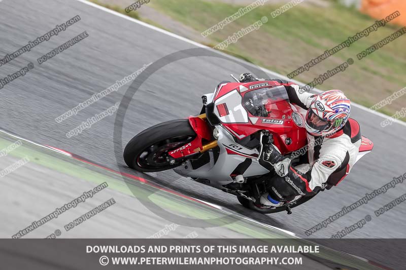 cadwell no limits trackday;cadwell park;cadwell park photographs;cadwell trackday photographs;catalunya barcelona;enduro digital images;event digital images;eventdigitalimages;no limits trackdays;peter wileman photography;racing digital images;trackday digital images;trackday photos