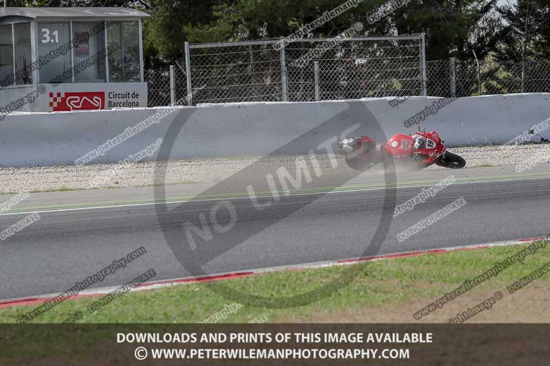 cadwell no limits trackday;cadwell park;cadwell park photographs;cadwell trackday photographs;catalunya barcelona;enduro digital images;event digital images;eventdigitalimages;no limits trackdays;peter wileman photography;racing digital images;trackday digital images;trackday photos