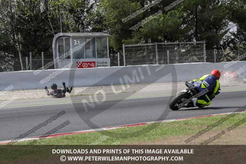 cadwell no limits trackday;cadwell park;cadwell park photographs;cadwell trackday photographs;catalunya barcelona;enduro digital images;event digital images;eventdigitalimages;no limits trackdays;peter wileman photography;racing digital images;trackday digital images;trackday photos