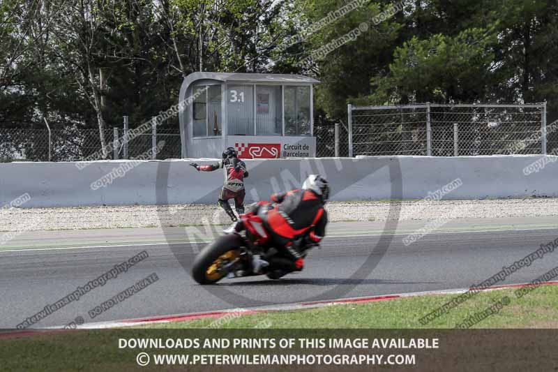 cadwell no limits trackday;cadwell park;cadwell park photographs;cadwell trackday photographs;catalunya barcelona;enduro digital images;event digital images;eventdigitalimages;no limits trackdays;peter wileman photography;racing digital images;trackday digital images;trackday photos