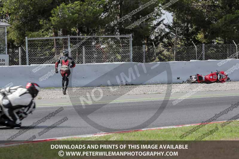 cadwell no limits trackday;cadwell park;cadwell park photographs;cadwell trackday photographs;catalunya barcelona;enduro digital images;event digital images;eventdigitalimages;no limits trackdays;peter wileman photography;racing digital images;trackday digital images;trackday photos