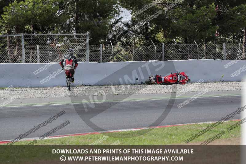 cadwell no limits trackday;cadwell park;cadwell park photographs;cadwell trackday photographs;catalunya barcelona;enduro digital images;event digital images;eventdigitalimages;no limits trackdays;peter wileman photography;racing digital images;trackday digital images;trackday photos