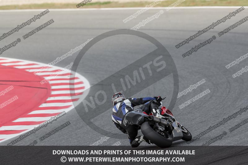 cadwell no limits trackday;cadwell park;cadwell park photographs;cadwell trackday photographs;catalunya barcelona;enduro digital images;event digital images;eventdigitalimages;no limits trackdays;peter wileman photography;racing digital images;trackday digital images;trackday photos