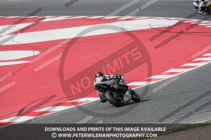 cadwell no limits trackday;cadwell park;cadwell park photographs;cadwell trackday photographs;catalunya barcelona;enduro digital images;event digital images;eventdigitalimages;no limits trackdays;peter wileman photography;racing digital images;trackday digital images;trackday photos