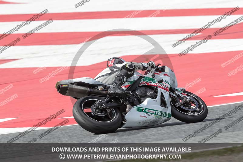 cadwell no limits trackday;cadwell park;cadwell park photographs;cadwell trackday photographs;catalunya barcelona;enduro digital images;event digital images;eventdigitalimages;no limits trackdays;peter wileman photography;racing digital images;trackday digital images;trackday photos