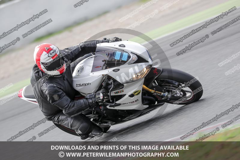 cadwell no limits trackday;cadwell park;cadwell park photographs;cadwell trackday photographs;catalunya barcelona;enduro digital images;event digital images;eventdigitalimages;no limits trackdays;peter wileman photography;racing digital images;trackday digital images;trackday photos