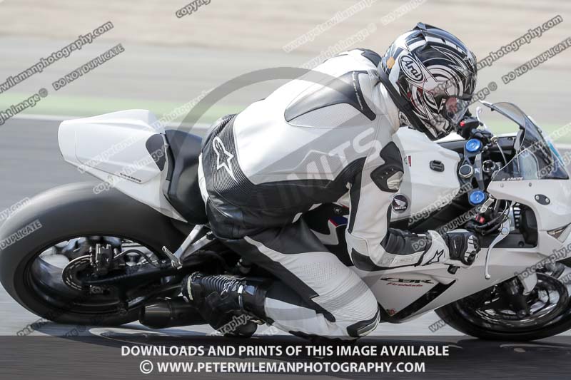 cadwell no limits trackday;cadwell park;cadwell park photographs;cadwell trackday photographs;catalunya barcelona;enduro digital images;event digital images;eventdigitalimages;no limits trackdays;peter wileman photography;racing digital images;trackday digital images;trackday photos