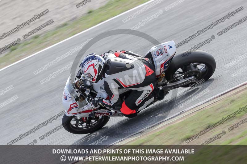 cadwell no limits trackday;cadwell park;cadwell park photographs;cadwell trackday photographs;catalunya barcelona;enduro digital images;event digital images;eventdigitalimages;no limits trackdays;peter wileman photography;racing digital images;trackday digital images;trackday photos