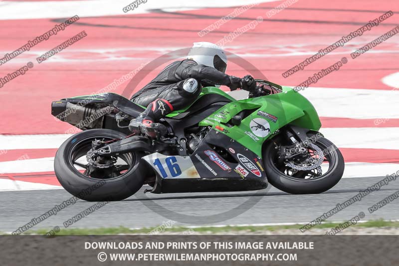 cadwell no limits trackday;cadwell park;cadwell park photographs;cadwell trackday photographs;catalunya barcelona;enduro digital images;event digital images;eventdigitalimages;no limits trackdays;peter wileman photography;racing digital images;trackday digital images;trackday photos