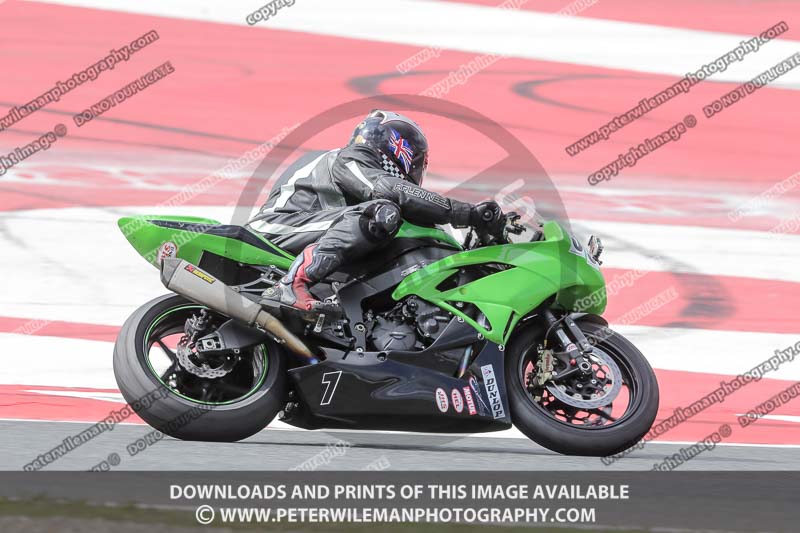 cadwell no limits trackday;cadwell park;cadwell park photographs;cadwell trackday photographs;catalunya barcelona;enduro digital images;event digital images;eventdigitalimages;no limits trackdays;peter wileman photography;racing digital images;trackday digital images;trackday photos