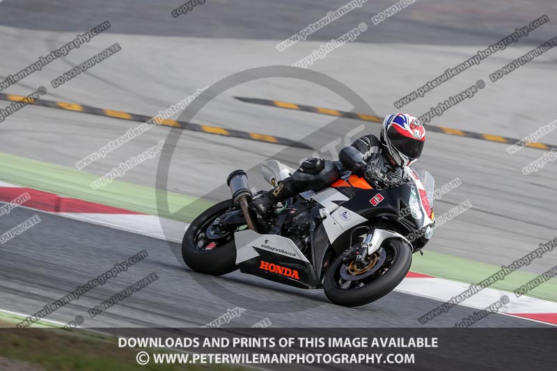 cadwell no limits trackday;cadwell park;cadwell park photographs;cadwell trackday photographs;catalunya barcelona;enduro digital images;event digital images;eventdigitalimages;no limits trackdays;peter wileman photography;racing digital images;trackday digital images;trackday photos