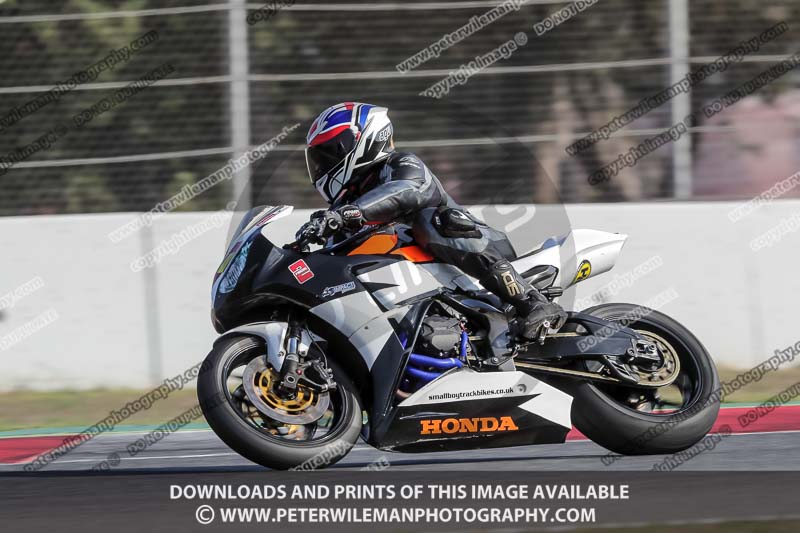 cadwell no limits trackday;cadwell park;cadwell park photographs;cadwell trackday photographs;catalunya barcelona;enduro digital images;event digital images;eventdigitalimages;no limits trackdays;peter wileman photography;racing digital images;trackday digital images;trackday photos