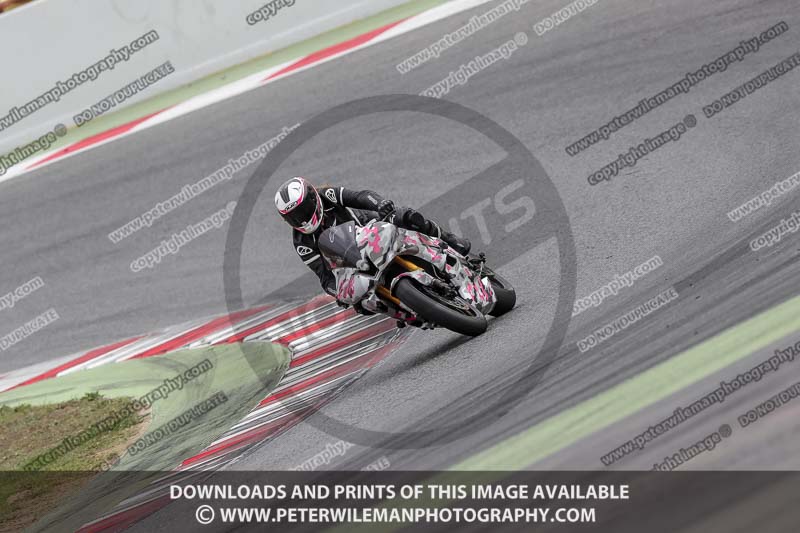 cadwell no limits trackday;cadwell park;cadwell park photographs;cadwell trackday photographs;catalunya barcelona;enduro digital images;event digital images;eventdigitalimages;no limits trackdays;peter wileman photography;racing digital images;trackday digital images;trackday photos