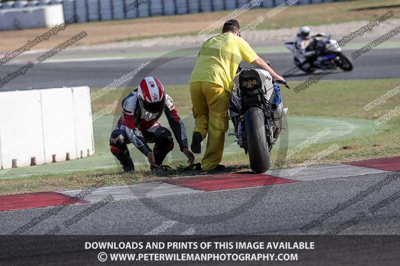 cadwell no limits trackday;cadwell park;cadwell park photographs;cadwell trackday photographs;catalunya barcelona;enduro digital images;event digital images;eventdigitalimages;no limits trackdays;peter wileman photography;racing digital images;trackday digital images;trackday photos