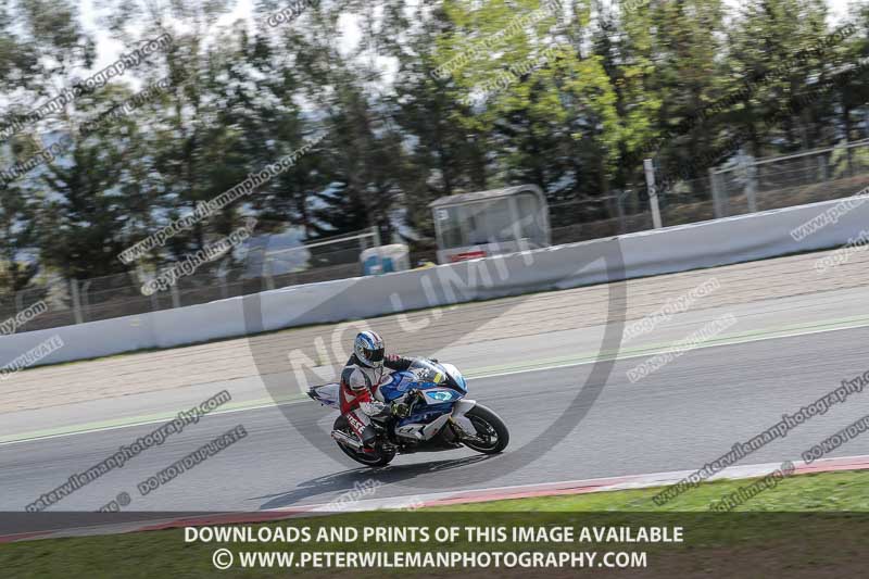 cadwell no limits trackday;cadwell park;cadwell park photographs;cadwell trackday photographs;catalunya barcelona;enduro digital images;event digital images;eventdigitalimages;no limits trackdays;peter wileman photography;racing digital images;trackday digital images;trackday photos