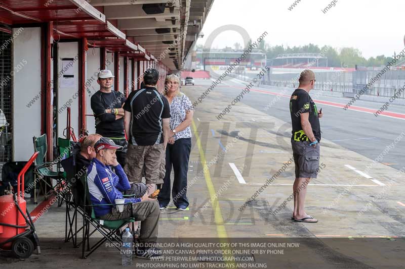 cadwell no limits trackday;cadwell park;cadwell park photographs;cadwell trackday photographs;catalunya barcelona;enduro digital images;event digital images;eventdigitalimages;no limits trackdays;peter wileman photography;racing digital images;trackday digital images;trackday photos