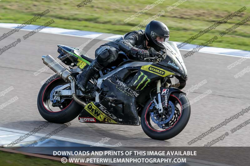 Rockingham no limits trackday;enduro digital images;event digital images;eventdigitalimages;no limits trackdays;peter wileman photography;racing digital images;rockingham raceway northamptonshire;rockingham trackday photographs;trackday digital images;trackday photos