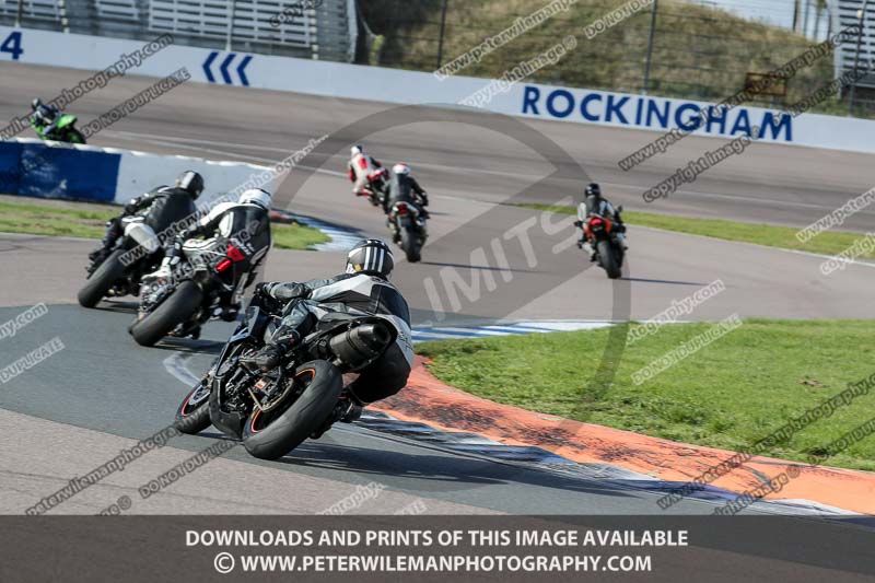 Rockingham no limits trackday;enduro digital images;event digital images;eventdigitalimages;no limits trackdays;peter wileman photography;racing digital images;rockingham raceway northamptonshire;rockingham trackday photographs;trackday digital images;trackday photos