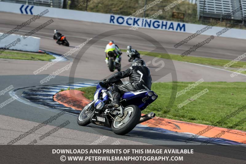 Rockingham no limits trackday;enduro digital images;event digital images;eventdigitalimages;no limits trackdays;peter wileman photography;racing digital images;rockingham raceway northamptonshire;rockingham trackday photographs;trackday digital images;trackday photos