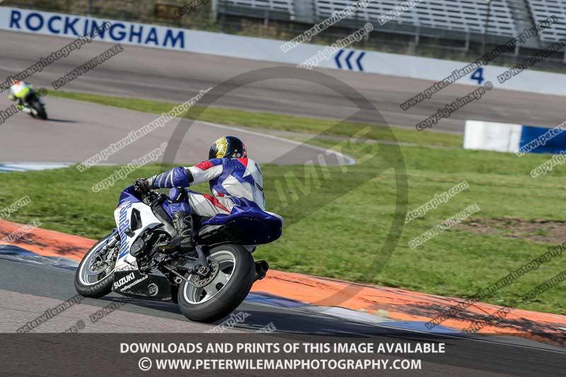 Rockingham no limits trackday;enduro digital images;event digital images;eventdigitalimages;no limits trackdays;peter wileman photography;racing digital images;rockingham raceway northamptonshire;rockingham trackday photographs;trackday digital images;trackday photos