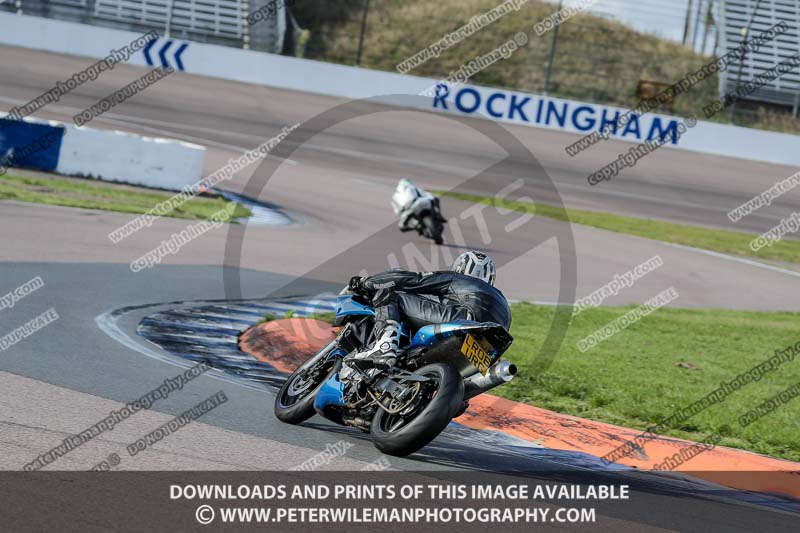 Rockingham no limits trackday;enduro digital images;event digital images;eventdigitalimages;no limits trackdays;peter wileman photography;racing digital images;rockingham raceway northamptonshire;rockingham trackday photographs;trackday digital images;trackday photos