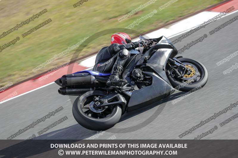 motorbikes;no limits;october 2016;peter wileman photography;portimao;portugal;trackday digital images