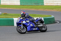 enduro-digital-images;event-digital-images;eventdigitalimages;mallory-park;mallory-park-photographs;mallory-park-trackday;mallory-park-trackday-photographs;no-limits-trackdays;peter-wileman-photography;racing-digital-images;trackday-digital-images;trackday-photos