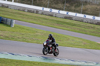 Rockingham-no-limits-trackday;enduro-digital-images;event-digital-images;eventdigitalimages;no-limits-trackdays;peter-wileman-photography;racing-digital-images;rockingham-raceway-northamptonshire;rockingham-trackday-photographs;trackday-digital-images;trackday-photos