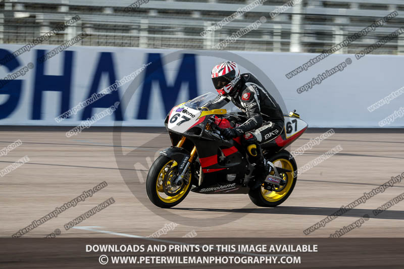 Rockingham no limits trackday;enduro digital images;event digital images;eventdigitalimages;no limits trackdays;peter wileman photography;racing digital images;rockingham raceway northamptonshire;rockingham trackday photographs;trackday digital images;trackday photos