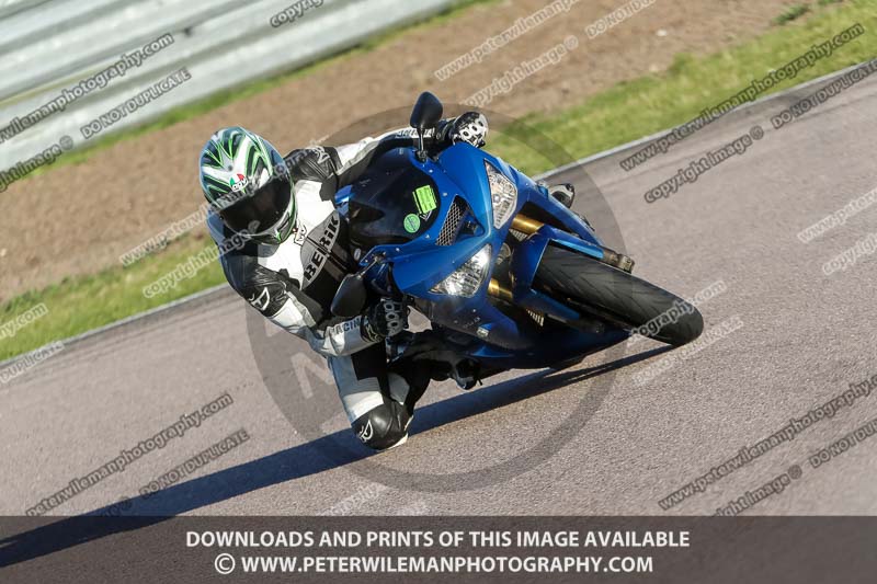 Rockingham no limits trackday;enduro digital images;event digital images;eventdigitalimages;no limits trackdays;peter wileman photography;racing digital images;rockingham raceway northamptonshire;rockingham trackday photographs;trackday digital images;trackday photos