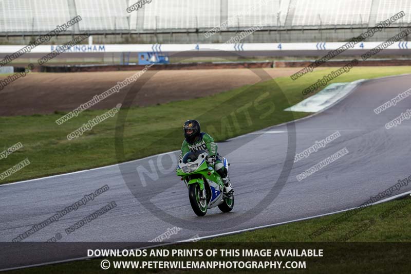 Rockingham no limits trackday;enduro digital images;event digital images;eventdigitalimages;no limits trackdays;peter wileman photography;racing digital images;rockingham raceway northamptonshire;rockingham trackday photographs;trackday digital images;trackday photos