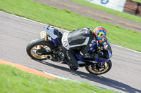 Rockingham-no-limits-trackday;enduro-digital-images;event-digital-images;eventdigitalimages;no-limits-trackdays;peter-wileman-photography;racing-digital-images;rockingham-raceway-northamptonshire;rockingham-trackday-photographs;trackday-digital-images;trackday-photos