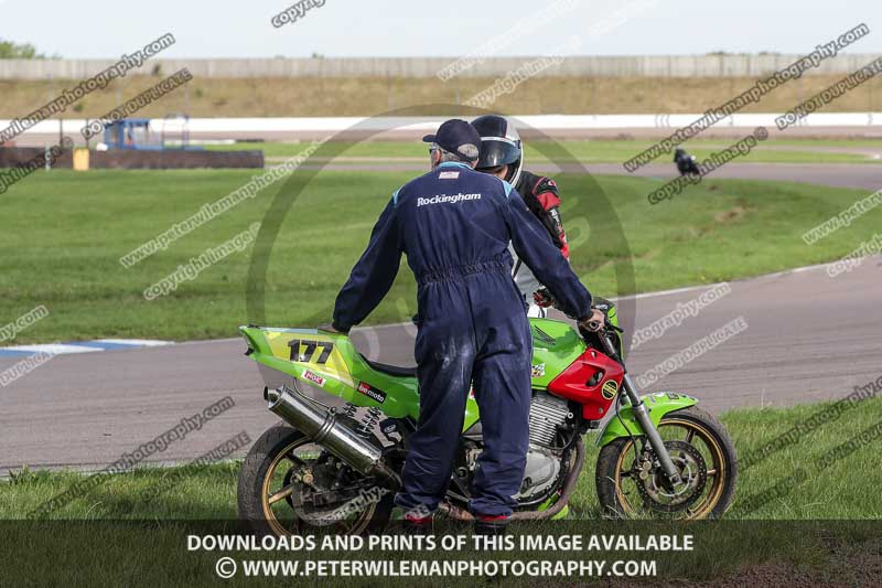 Rockingham no limits trackday;enduro digital images;event digital images;eventdigitalimages;no limits trackdays;peter wileman photography;racing digital images;rockingham raceway northamptonshire;rockingham trackday photographs;trackday digital images;trackday photos