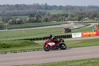 cadwell-park;cadwell-park-photographs;cadwell-trackday-photographs;enduro-digital-images;event-digital-images;eventdigitalimages;peter-wileman-photography;racing-digital-images;trackday-digital-images;trackday-photos