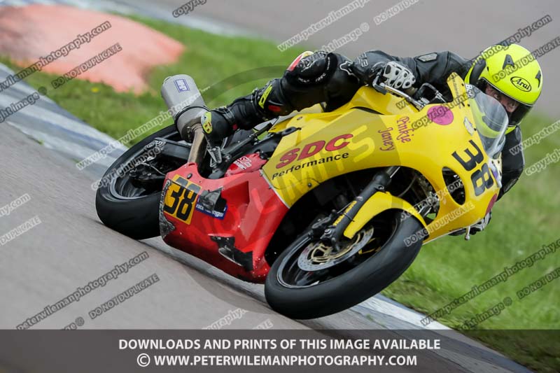 Rockingham no limits trackday;enduro digital images;event digital images;eventdigitalimages;no limits trackdays;peter wileman photography;racing digital images;rockingham raceway northamptonshire;rockingham trackday photographs;trackday digital images;trackday photos