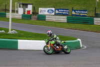 enduro-digital-images;event-digital-images;eventdigitalimages;mallory-park;mallory-park-photographs;mallory-park-trackday;mallory-park-trackday-photographs;no-limits-trackdays;peter-wileman-photography;racing-digital-images;trackday-digital-images;trackday-photos