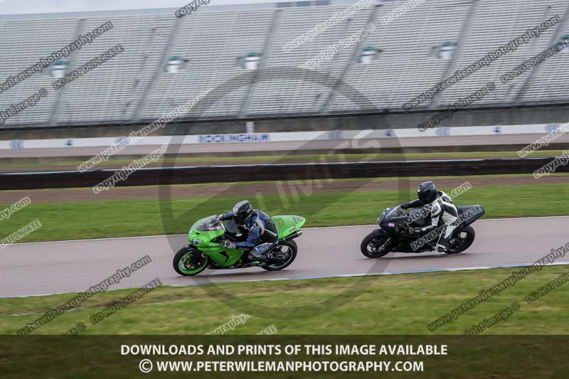 Rockingham no limits trackday;enduro digital images;event digital images;eventdigitalimages;no limits trackdays;peter wileman photography;racing digital images;rockingham raceway northamptonshire;rockingham trackday photographs;trackday digital images;trackday photos