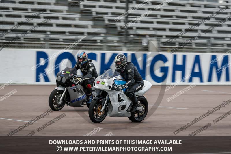 Rockingham no limits trackday;enduro digital images;event digital images;eventdigitalimages;no limits trackdays;peter wileman photography;racing digital images;rockingham raceway northamptonshire;rockingham trackday photographs;trackday digital images;trackday photos