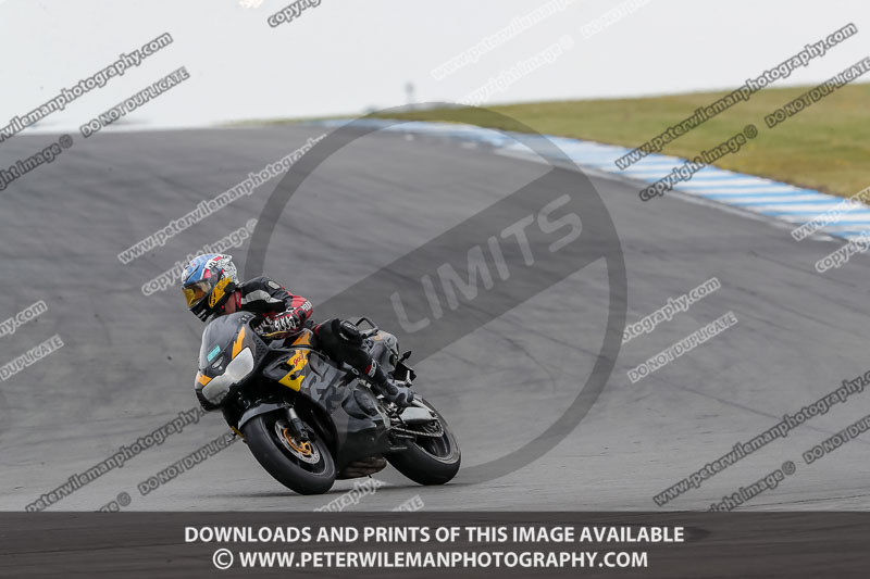 donington no limits trackday;donington park photographs;donington trackday photographs;no limits trackdays;peter wileman photography;trackday digital images;trackday photos