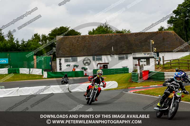 enduro digital images;event digital images;eventdigitalimages;mallory park;mallory park photographs;mallory park trackday;mallory park trackday photographs;no limits trackdays;peter wileman photography;racing digital images;trackday digital images;trackday photos