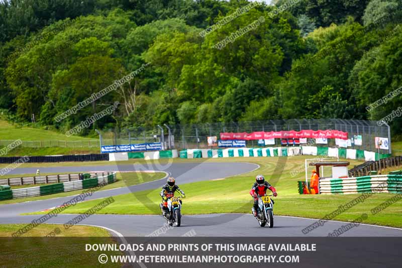 enduro digital images;event digital images;eventdigitalimages;mallory park;mallory park photographs;mallory park trackday;mallory park trackday photographs;no limits trackdays;peter wileman photography;racing digital images;trackday digital images;trackday photos