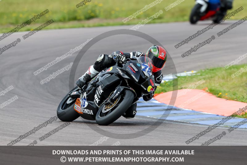 Rockingham no limits trackday;donington no limits trackday;donington park photographs;donington trackday photographs;enduro digital images;event digital images;eventdigitalimages;no limits trackdays;peter wileman photography;racing digital images;rockingham raceway northamptonshire;rockingham trackday photographs;trackday digital images;trackday photos