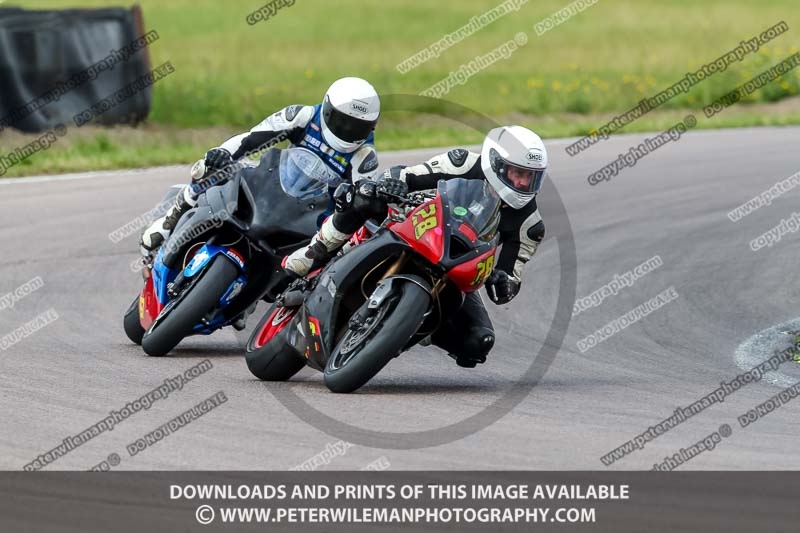 Rockingham no limits trackday;donington no limits trackday;donington park photographs;donington trackday photographs;enduro digital images;event digital images;eventdigitalimages;no limits trackdays;peter wileman photography;racing digital images;rockingham raceway northamptonshire;rockingham trackday photographs;trackday digital images;trackday photos