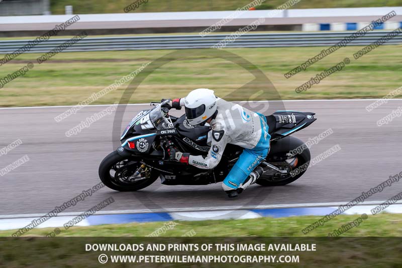 Rockingham no limits trackday;donington no limits trackday;donington park photographs;donington trackday photographs;enduro digital images;event digital images;eventdigitalimages;no limits trackdays;peter wileman photography;racing digital images;rockingham raceway northamptonshire;rockingham trackday photographs;trackday digital images;trackday photos