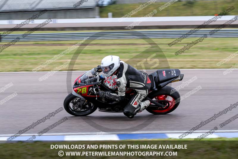 Rockingham no limits trackday;donington no limits trackday;donington park photographs;donington trackday photographs;enduro digital images;event digital images;eventdigitalimages;no limits trackdays;peter wileman photography;racing digital images;rockingham raceway northamptonshire;rockingham trackday photographs;trackday digital images;trackday photos