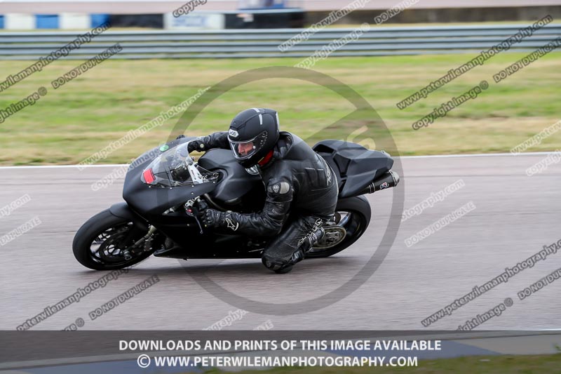 Rockingham no limits trackday;donington no limits trackday;donington park photographs;donington trackday photographs;enduro digital images;event digital images;eventdigitalimages;no limits trackdays;peter wileman photography;racing digital images;rockingham raceway northamptonshire;rockingham trackday photographs;trackday digital images;trackday photos